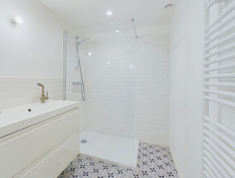 Maison Individuelle à Fontenay Aux Roses - Salle de douche