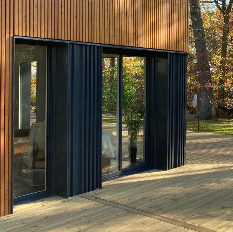 Maison bois à Bures sur Yvette - bardage acier et bois